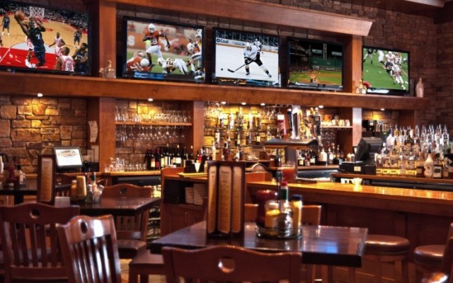 Sports Bars in Columbus | Watch All The Games